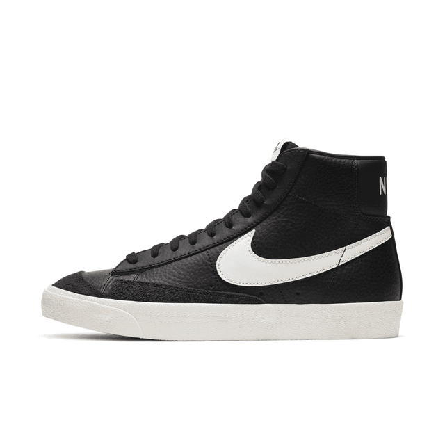 Nike Men's Blazer Mid '77 Vintage Shoes in Black | BQ6806-002