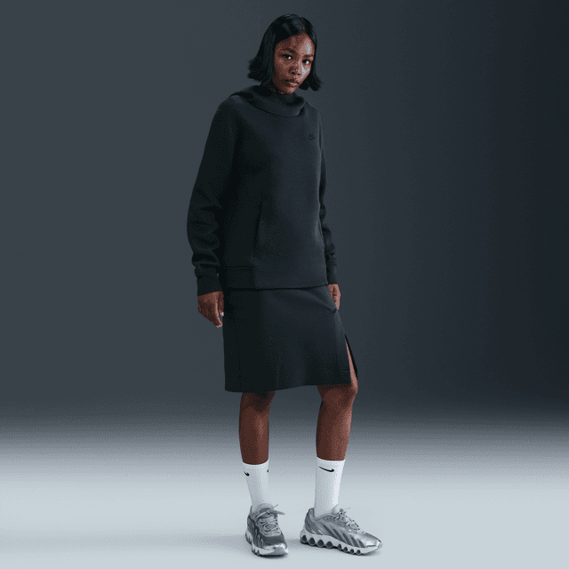 Women's Nike Sportswear Tech Fleece Skirt in Green | IM6181-390