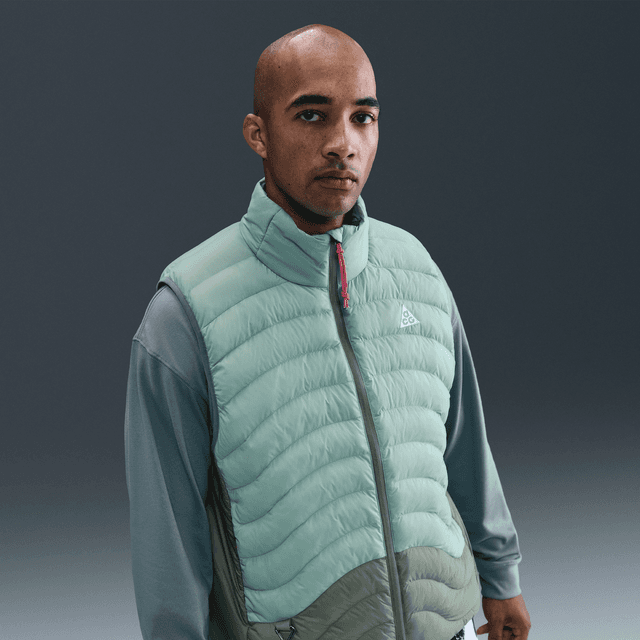 Men's Nike ACG "Lava Flow" Therma-FIT ADV Vest in Green | HV0605-017