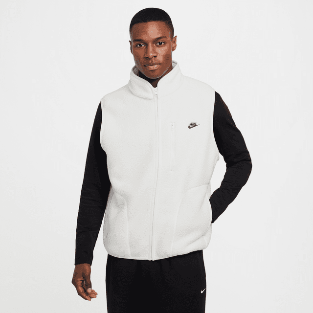 Men's Nike Sportswear Club Winterized Vest in White | FZ0894-133