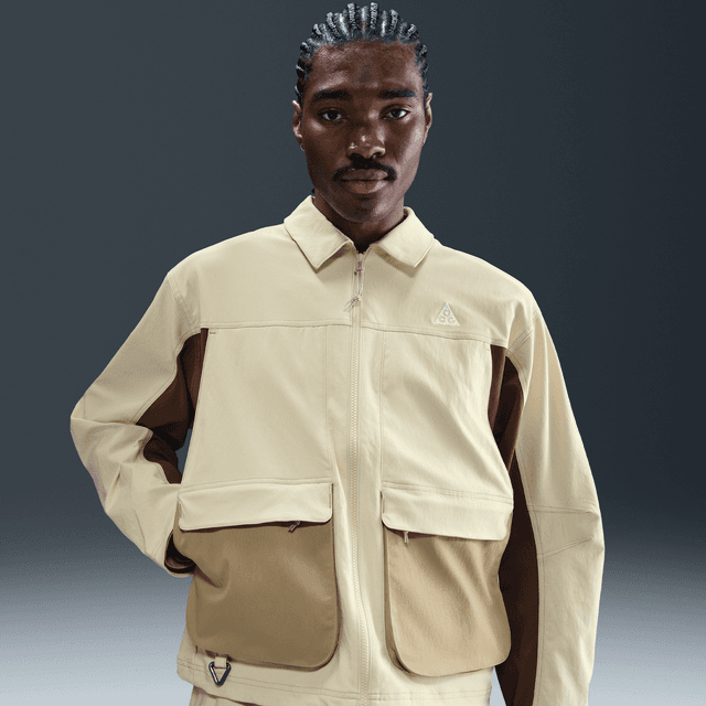 Men's Nike ACG "Smith Summit" UV Jacket in Brown | HV0598-229