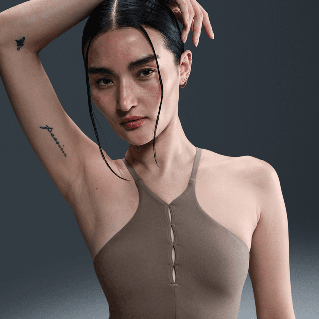 Nike Women's One Keyhole Light-Support Padded High-Neck Sports Bra in Brown | HJ3726-214