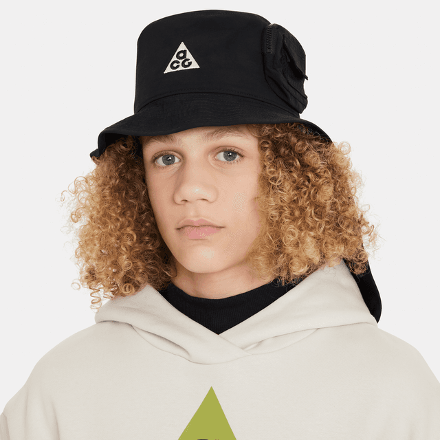 Nike ACG Apex Kids' Bucket Hat in Black | FQ6798-010