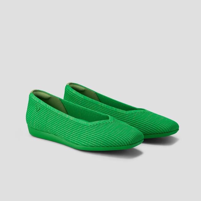 VIVAIA Lightweight Square-Toe V-Cut Flats (Margot Walker)|GREEN GRASS|EU 43