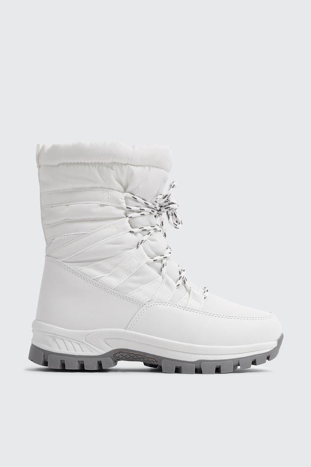 Ardene Lace Up Snow Boots in White | Size 8 | Faux Leather/Nylon