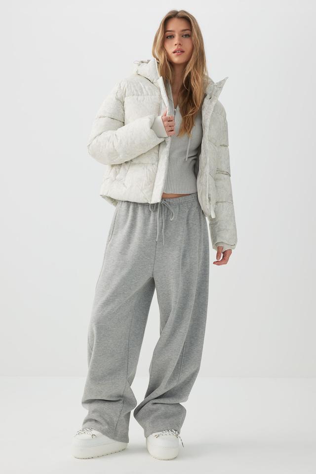 Ardene The Short AirPuff⢠in Winter Woods | Size Medium | Polyester