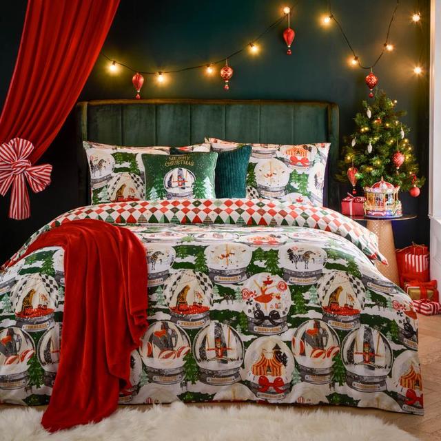 furn. furn. Showtime Pine Duvet Cover Set - Size Double