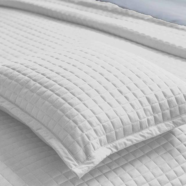 Belledorm Belledorm Crompton Cushion White 40 X 50Cm - Size Standard