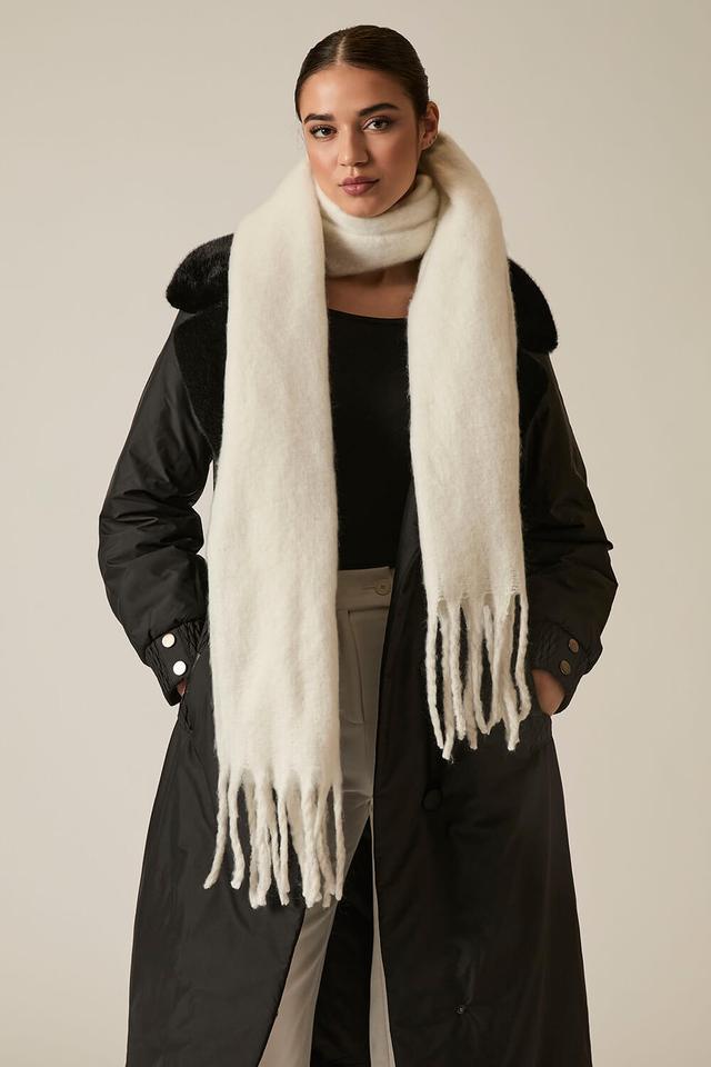 James Lakeland White Blanket Scarf - Size One Size