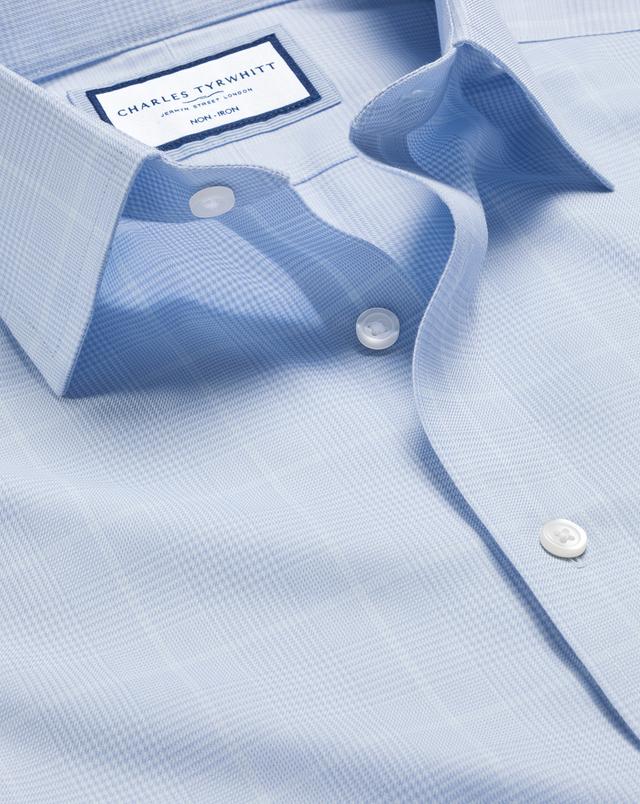 Men's Non-Iron Prince Of Wales Checkered Cotton Formal Shirt - Cornflower Blue Single Cuff, 14.5/32 by Charles Tyrwhitt