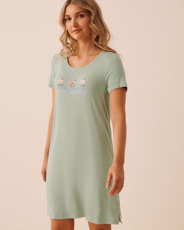la Vie en Rose Chicken Print Soft Jersey Short Sleeve Sleepshirt - Green/Chicken L