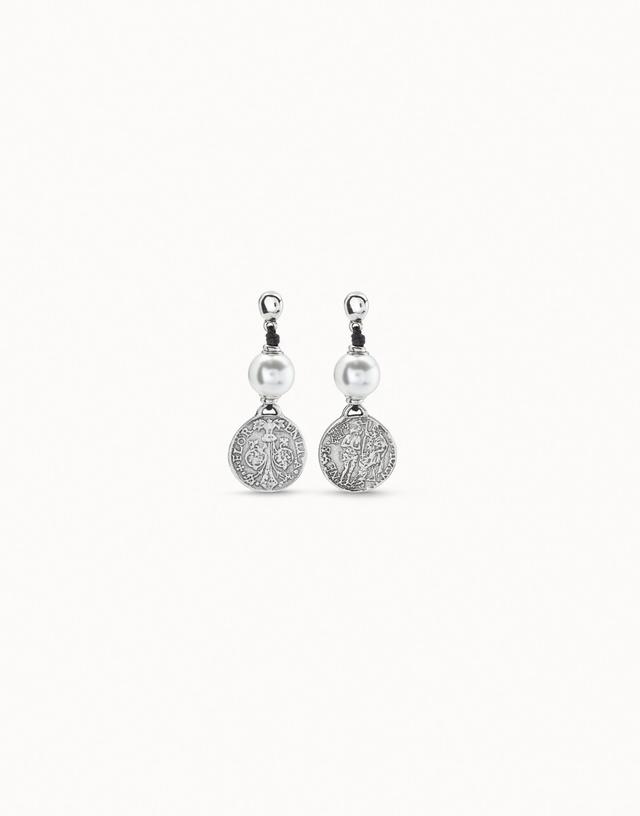 Drop earrings with pearl
