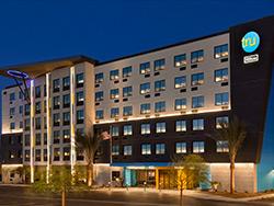 Tru by Hilton Las Vegas Airport